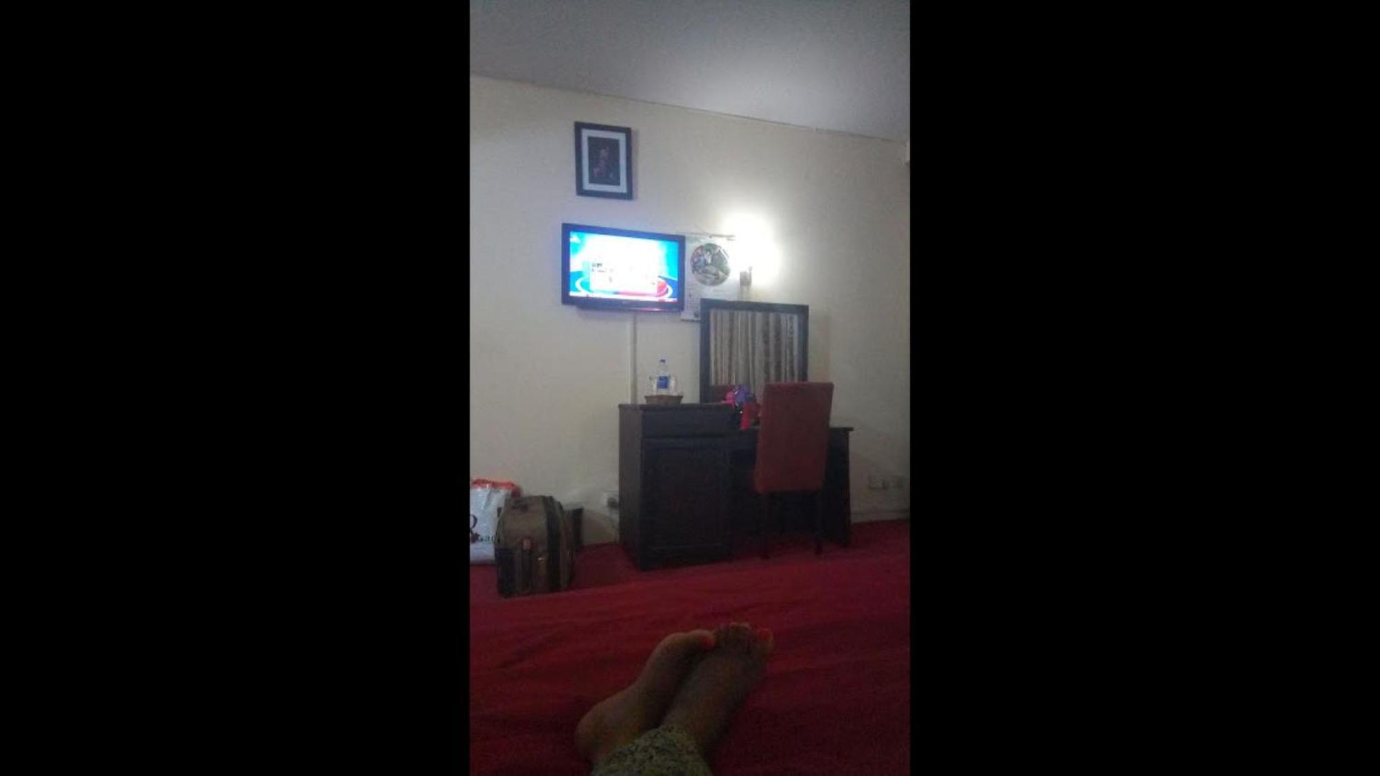 Room In Lodge - Premier Hotel-伊巴丹 外观 照片